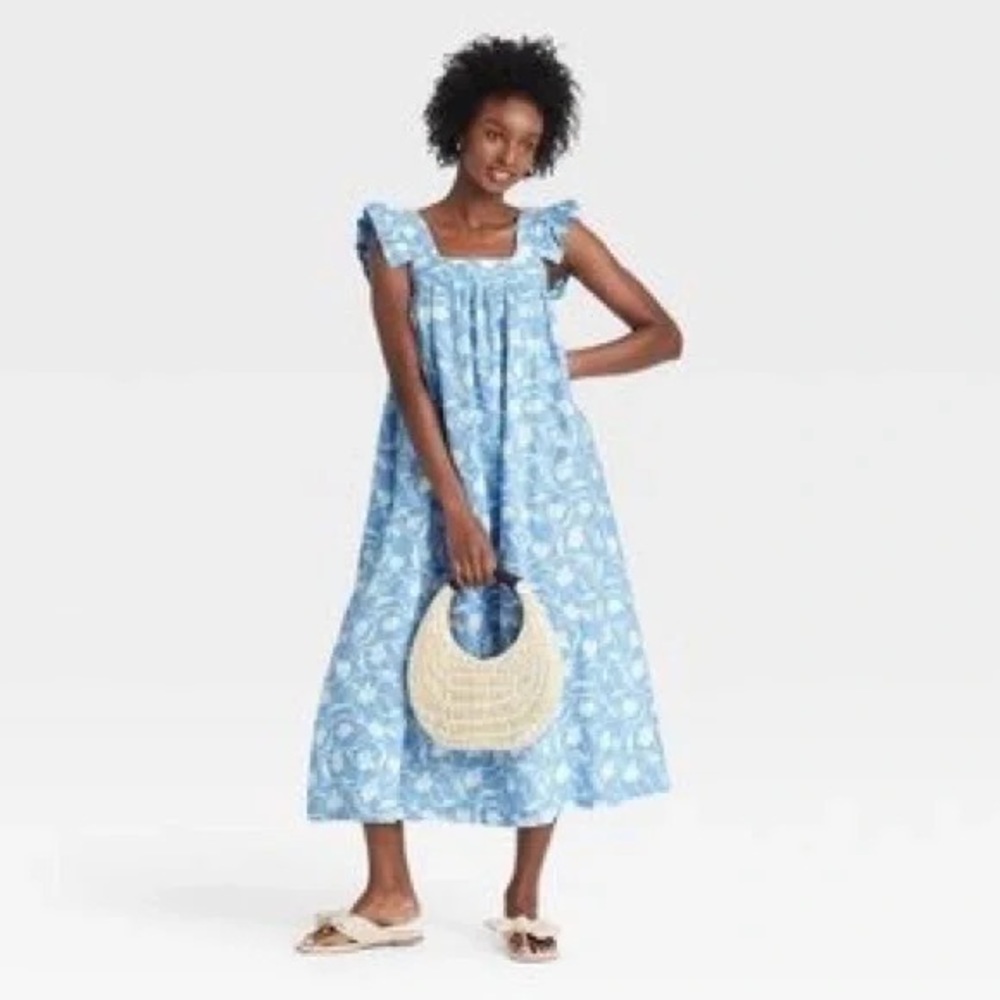 A New Day/Target Blue White Floral Maxi Dress with Ruffle Sleeve Detail